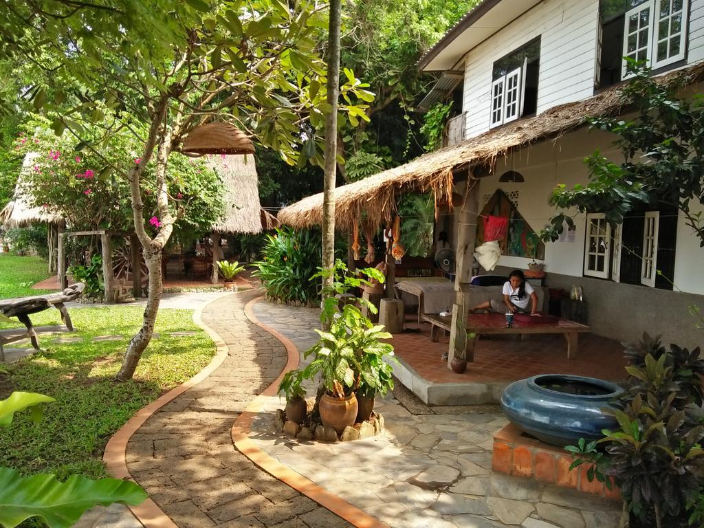 Mut Mee Garden 2*