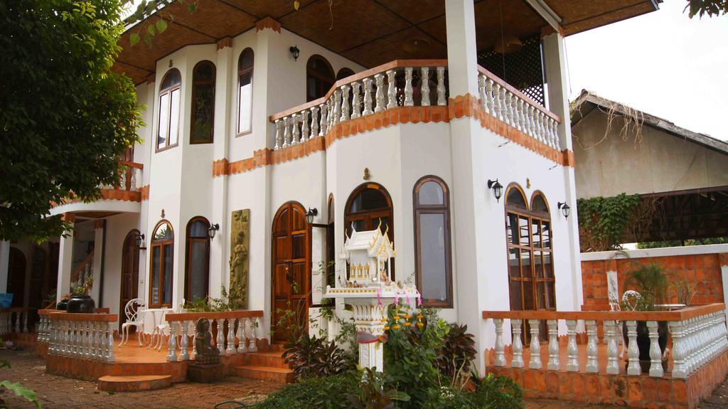 Guest house Mut Mee Garden 2*